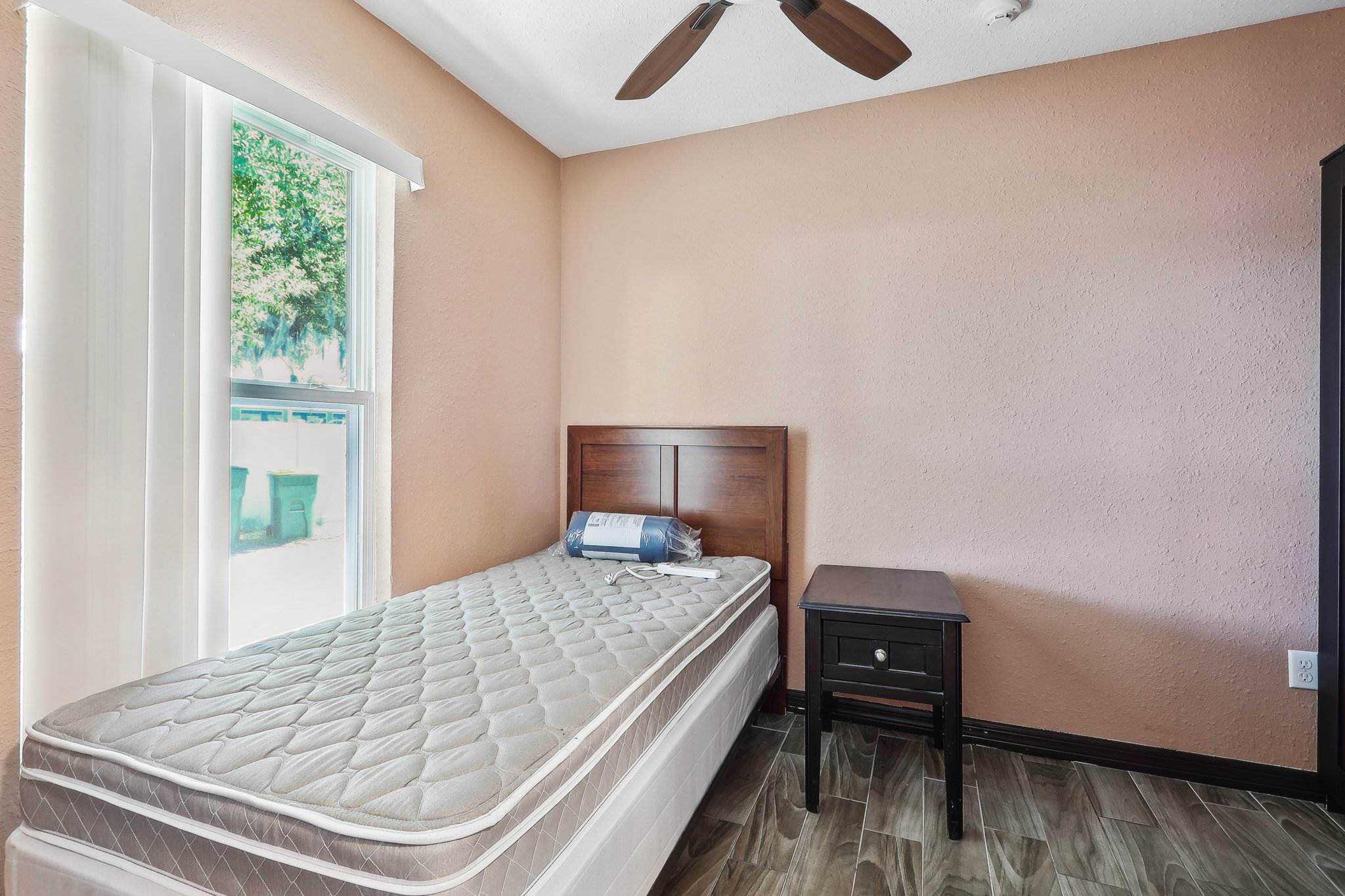 Rosefield Ave 022